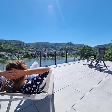 Mv Roemervilla, Lofts & Penthouses Mit Traumhaftem Moselpanoramablick Und Sauna Treis-Karden Exterior foto