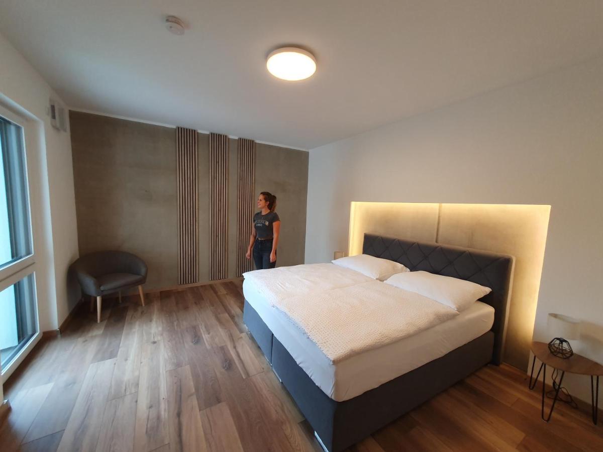 Mv Roemervilla, Lofts & Penthouses Mit Traumhaftem Moselpanoramablick Und Sauna Treis-Karden Exterior foto