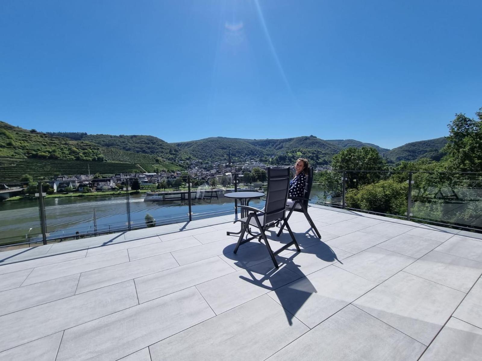 Mv Roemervilla, Lofts & Penthouses Mit Traumhaftem Moselpanoramablick Und Sauna Treis-Karden Exterior foto